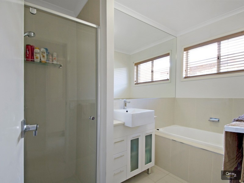 21 Cootamundra Drive, Mountain Creek QLD 4557
