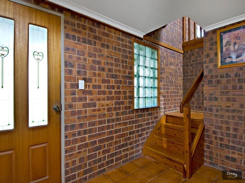 27 Okinja Road, Alexandra Headland QLD 4572