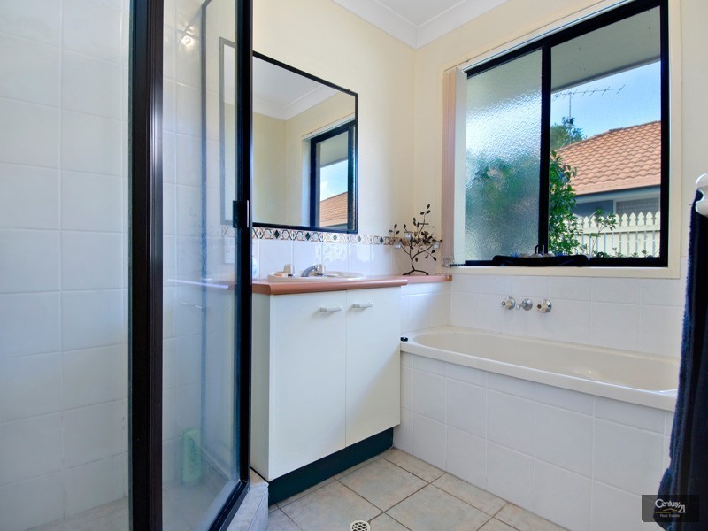 3 Brunswick Place, Sippy Downs QLD 4556