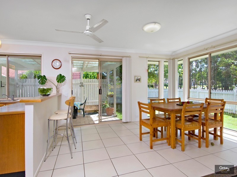 3 Sorbonne Close, Sippy Downs QLD 4556