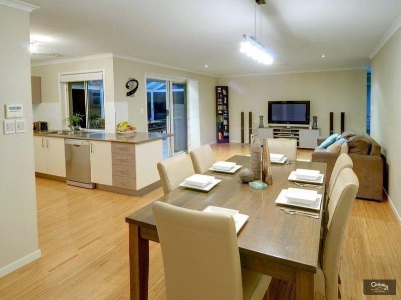 9 Ashburton Crescent, Sippy Downs QLD 4556