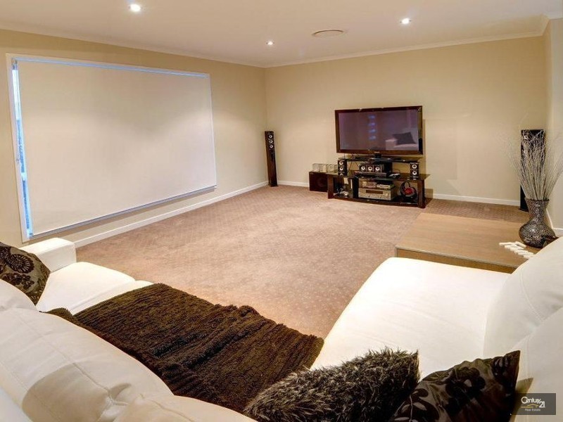 9 Ashburton Crescent, Sippy Downs QLD 4556