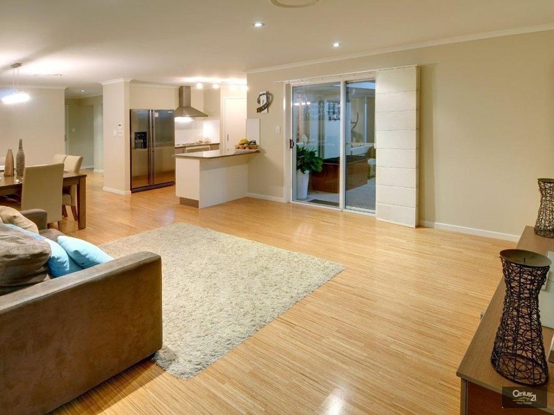 9 Ashburton Crescent, Sippy Downs QLD 4556