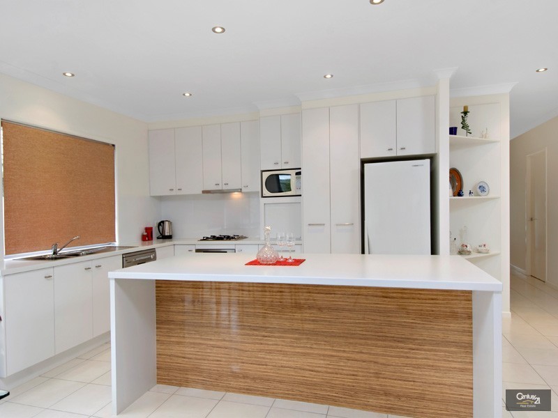 19 Chestwood Crescent, Sippy Downs QLD 4556