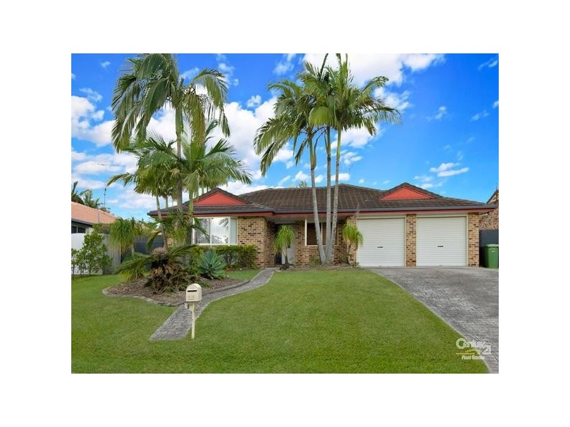 9 Teasel Court, Mountain Creek QLD 4557