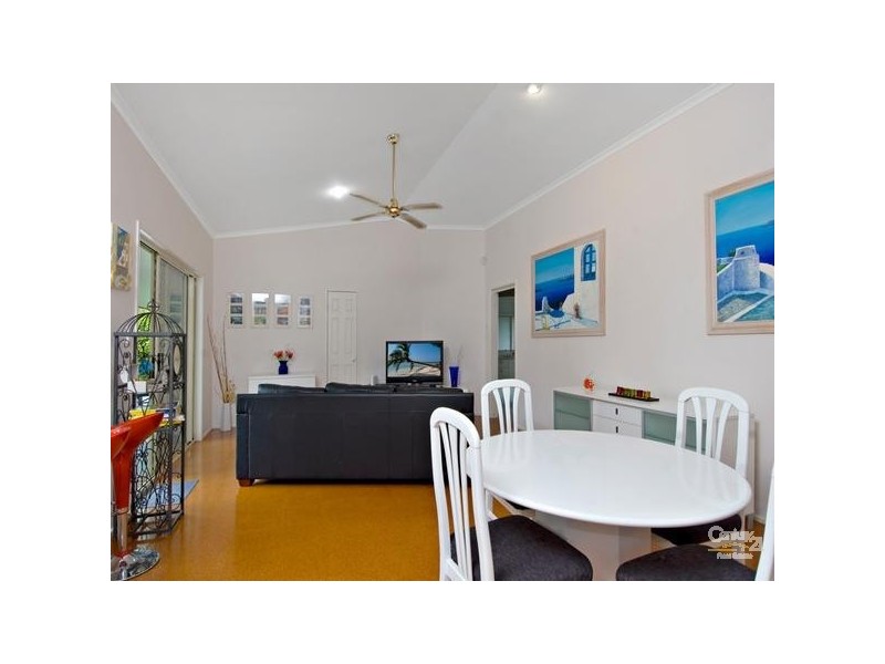 9 Teasel Court, Mountain Creek QLD 4557