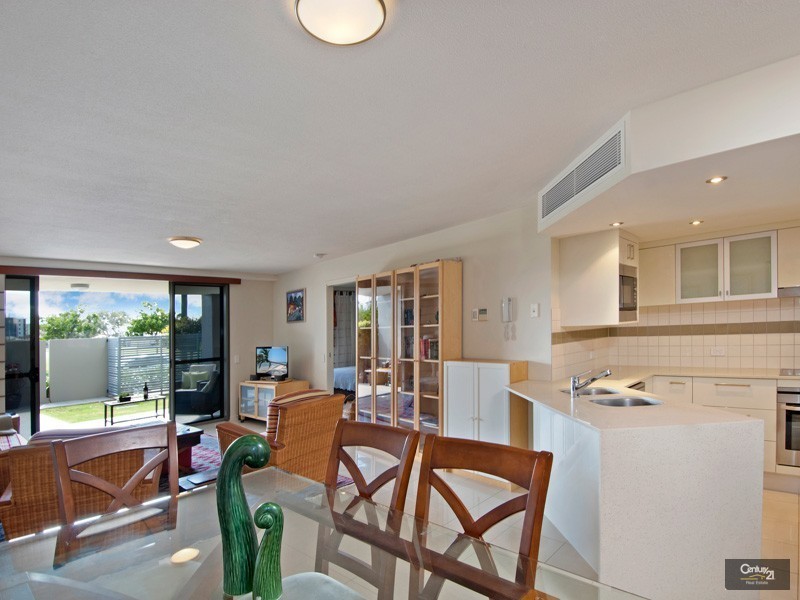 2/39 Kingsford Smith, Maroochydore QLD 4558