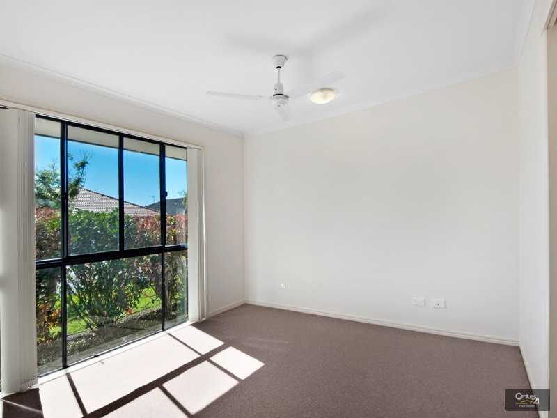 15 Linacre Street, Sippy Downs QLD 4556