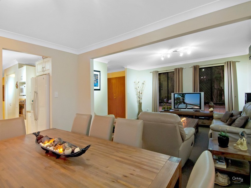 8 Coho Court, Mountain Creek QLD 4557