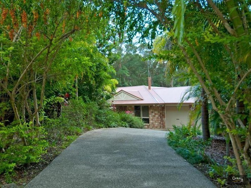 5 Rita Court, Tanawha QLD 4556