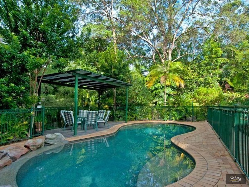 5 Rita Court, Tanawha QLD 4556