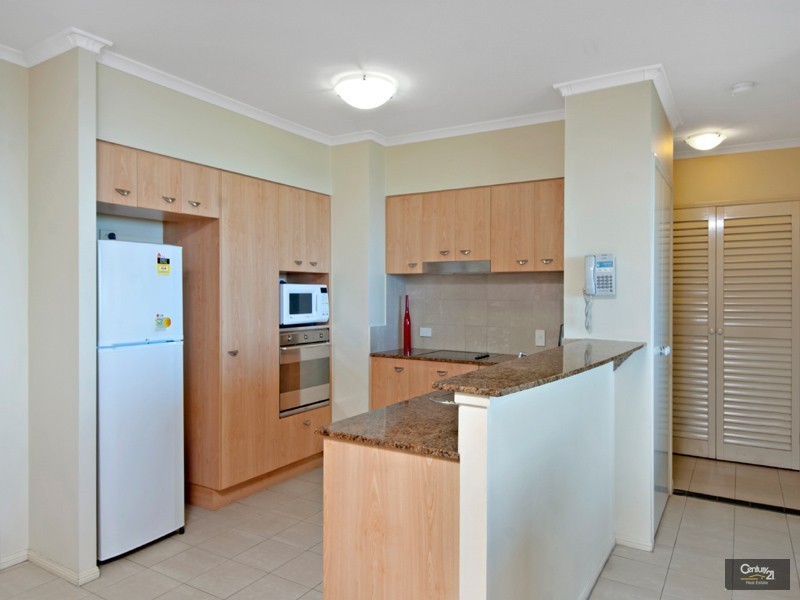 615/102 ‘Newport At Seaforth’ Alexandra Parade, Alexandra Headland QLD 4572