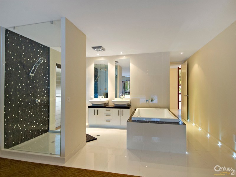 15  Callicoma Place, Maroochy River QLD 4561