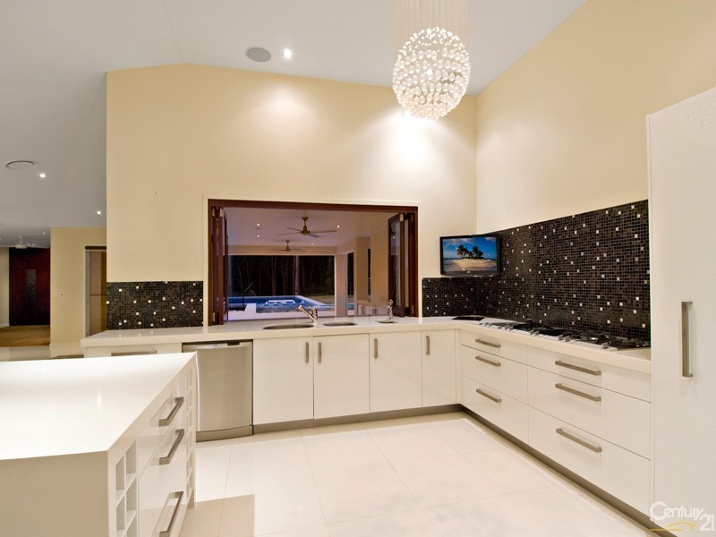 15  Callicoma Place, Maroochy River QLD 4561