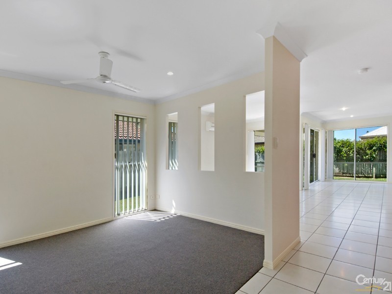 21 Crawford Street, Sippy Downs QLD 4556