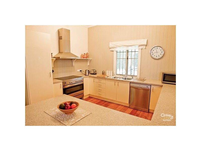 127 Main Creek Road, Tanawha QLD 4556