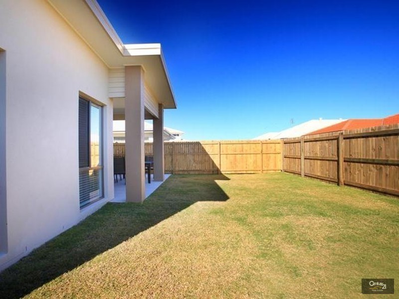 4 Wake Court, Birtinya QLD 4575