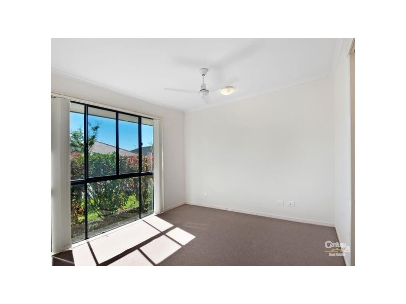 15 Linacre Street, Sippy Downs QLD 4556