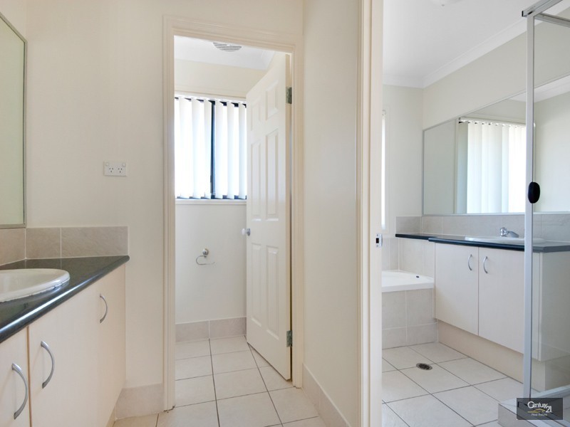 64 Fitzwilliam Drive, Sippy Downs QLD 4556