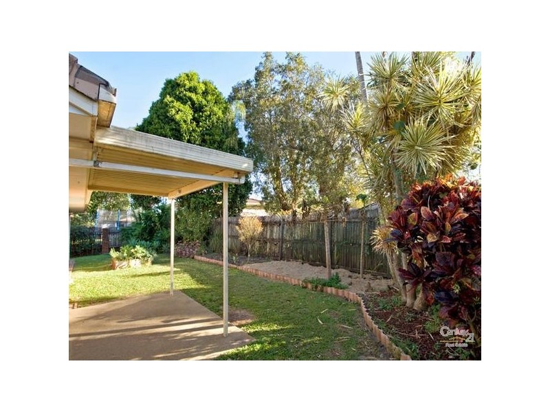 2/4 Watsonia Street, Maroochydore QLD 4558