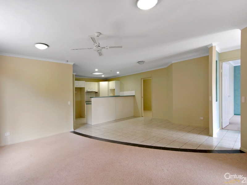 2/88 Kerenjon Avenue, Buderim QLD 4556