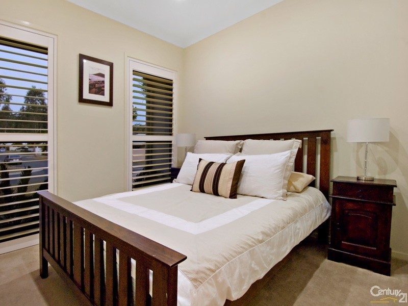 24 Centenary Crescent, Maroochydore QLD 4558