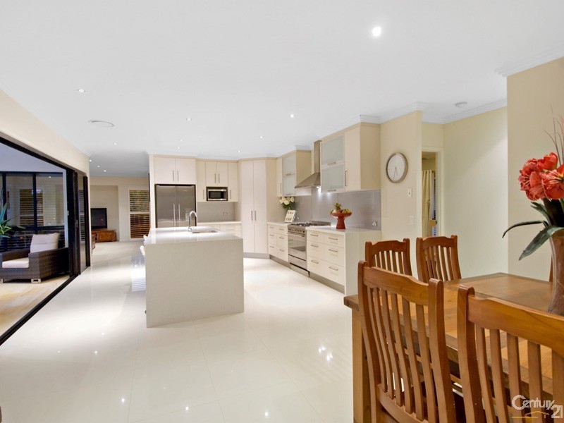 24 Centenary Crescent, Maroochydore QLD 4558