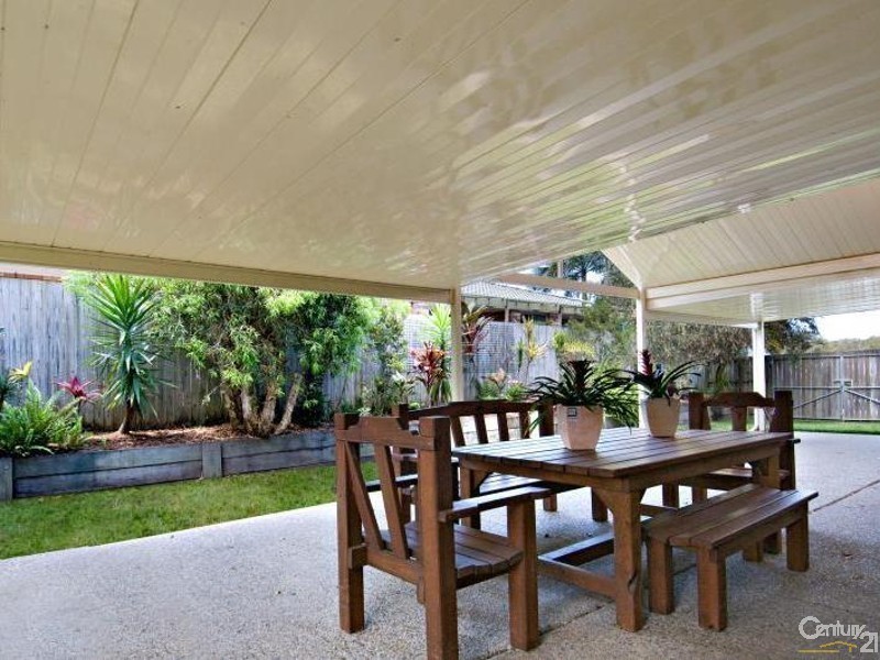 242 Karawatha Drive, Buderim QLD 4556