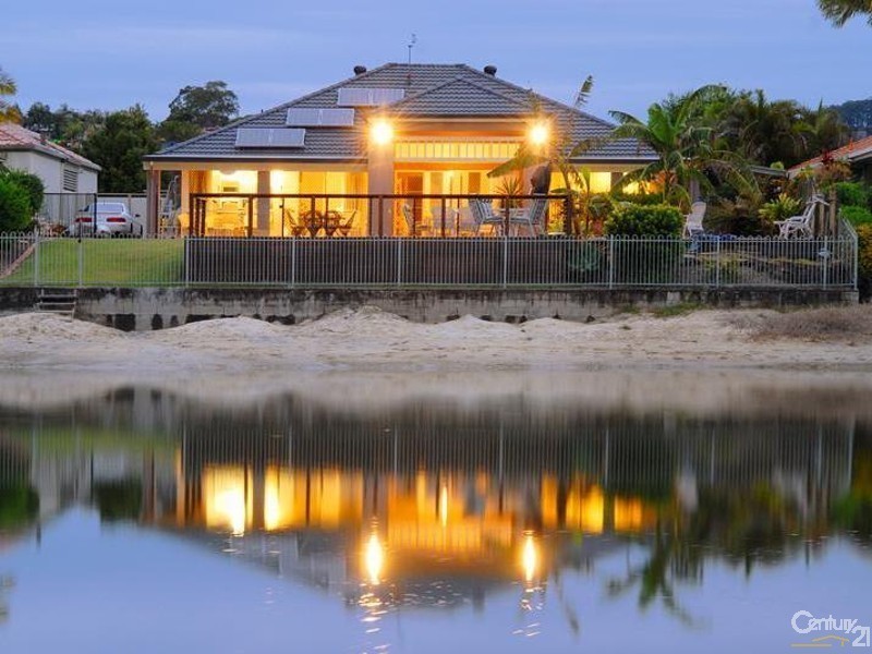 78 Maroochy Waters Drive, Maroochydore QLD 4558