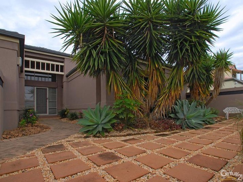 78 Maroochy Waters Drive, Maroochydore QLD 4558