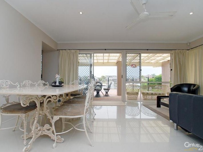 78 Maroochy Waters Drive, Maroochydore QLD 4558