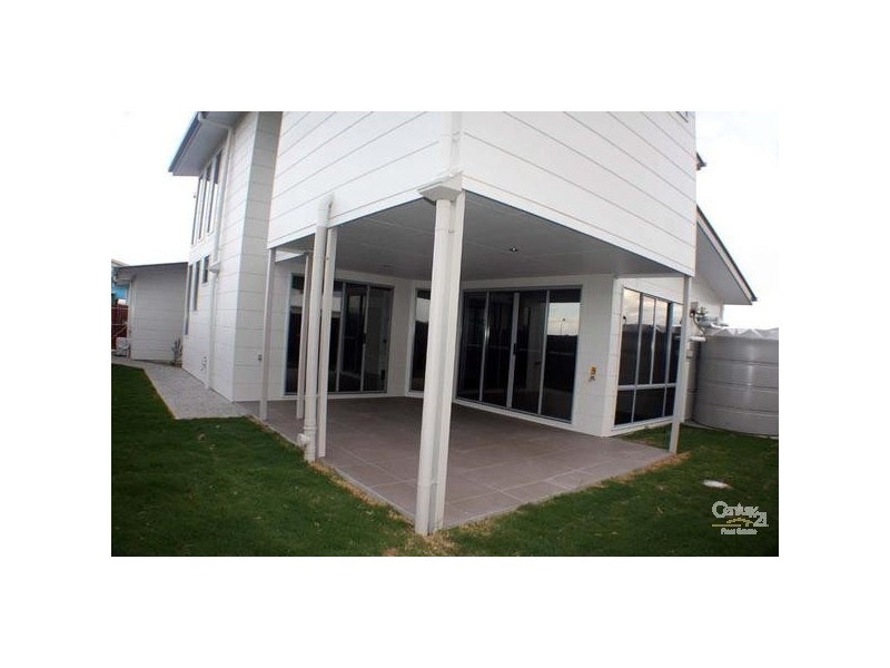 14 Macon Street, Birtinya QLD 4575