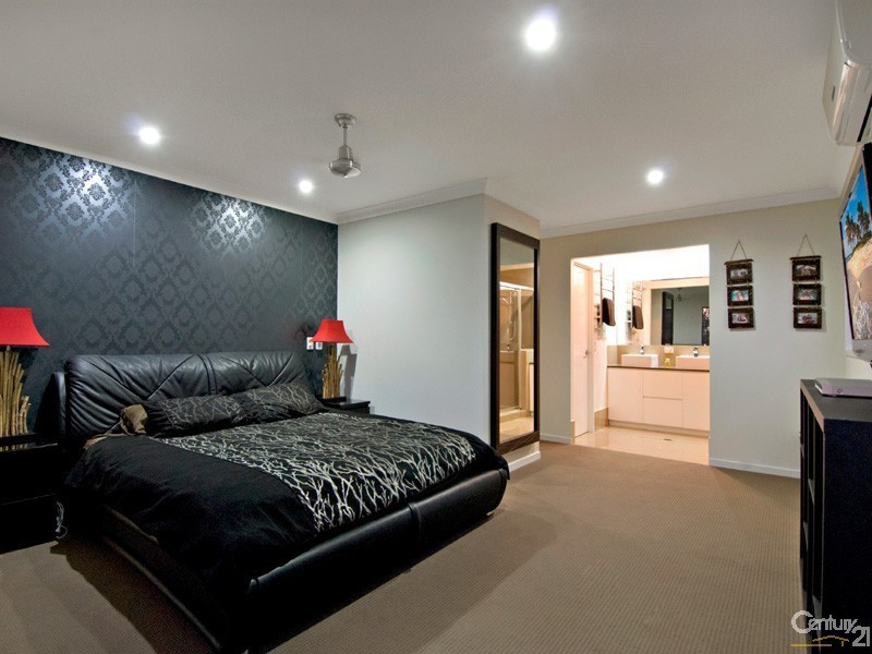 74 Dixon Road, Buderim QLD 4556