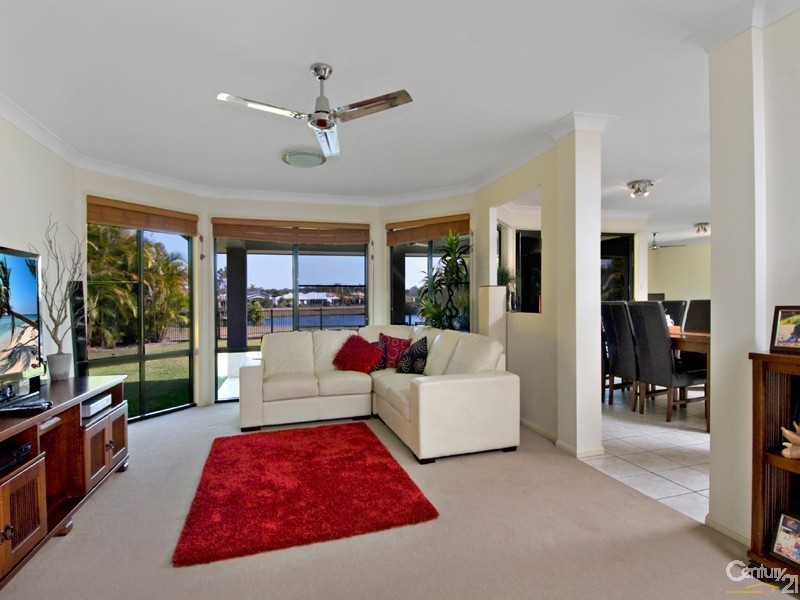 102 Albany Street, Sippy Downs QLD 4556