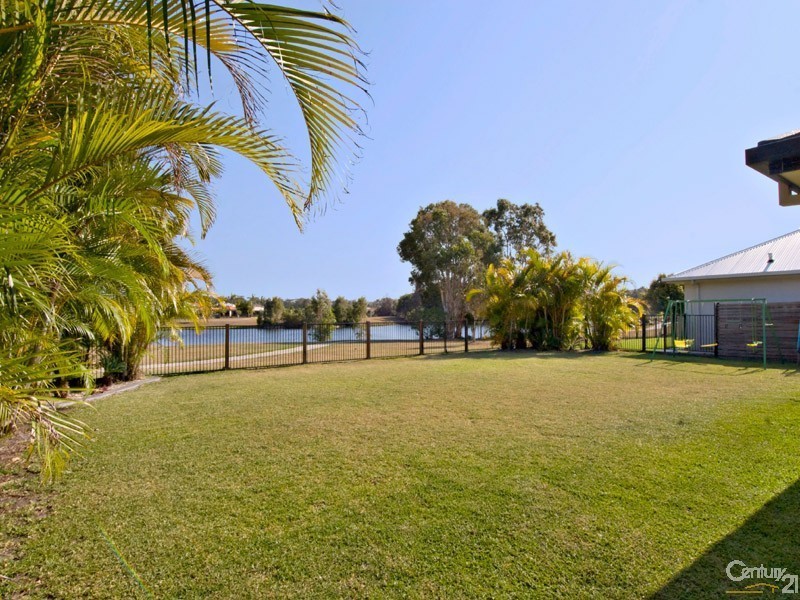 102 Albany Street, Sippy Downs QLD 4556