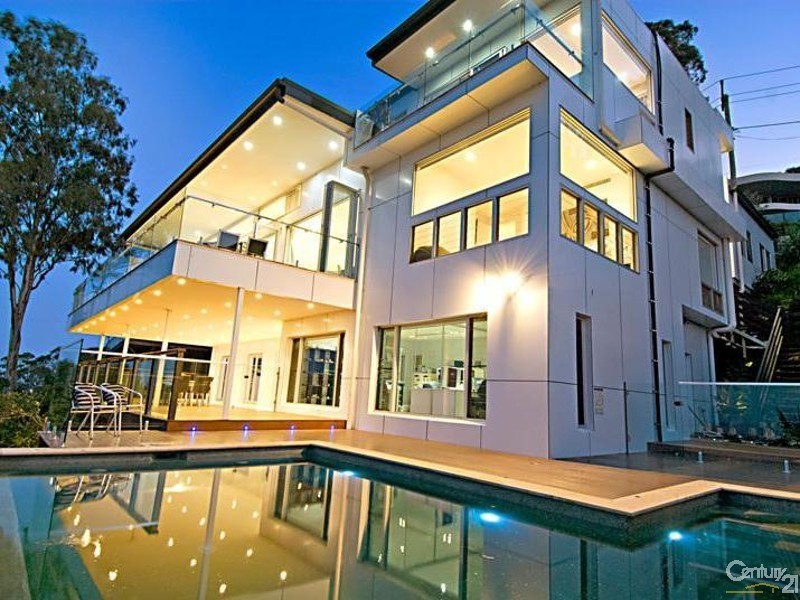 11 Rim Road, Buderim QLD 4556