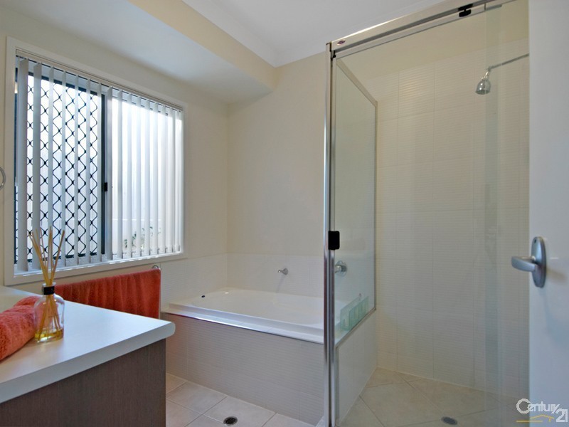 3 Midyim Court, Meridan Plains QLD 4551