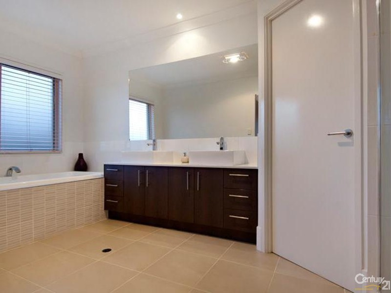 17 Tribulation Circuit, Buderim QLD 4556