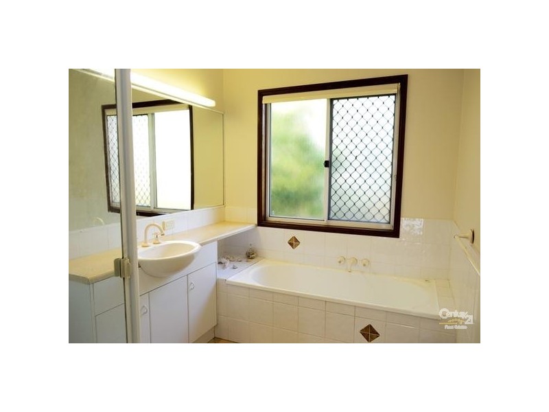 9 Lauren Drive, Buderim QLD 4556
