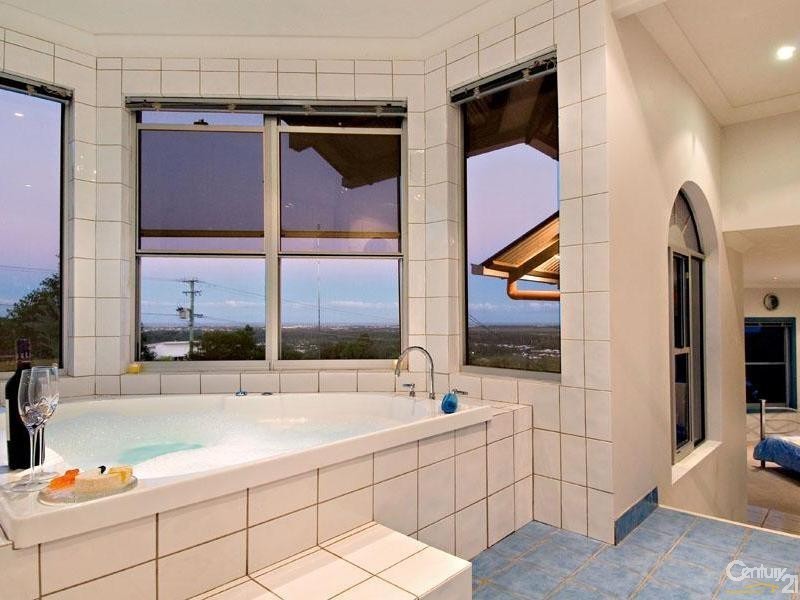 92 Dixon Road, Buderim QLD 4556