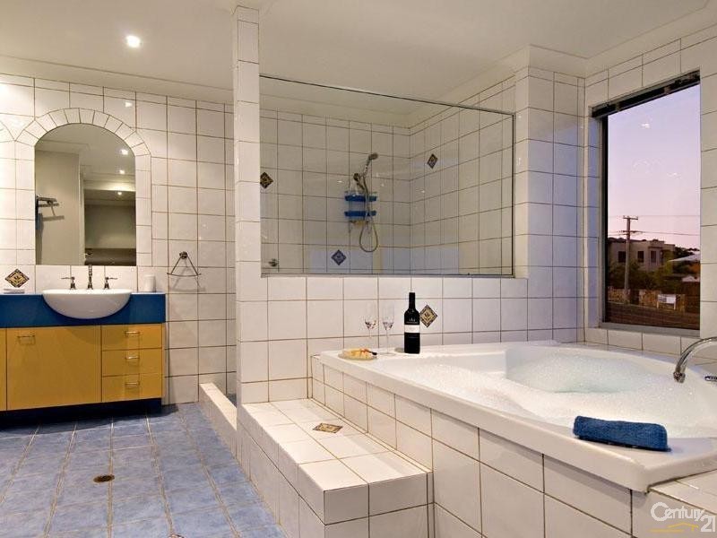 92 Dixon Road, Buderim QLD 4556