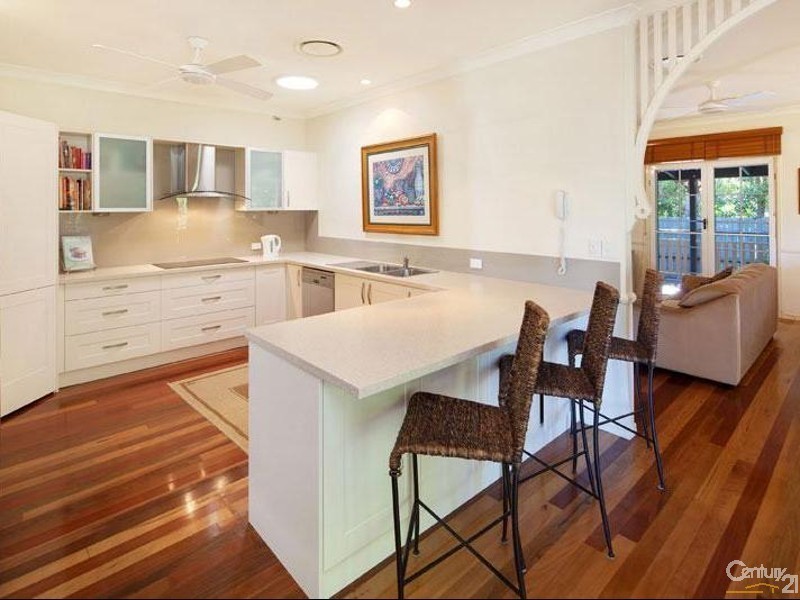 18 Walgarri Drive, Buderim QLD 4556