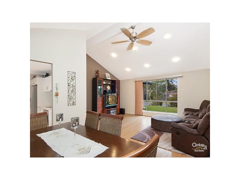 13 Gossamer Drive, Buderim QLD 4556