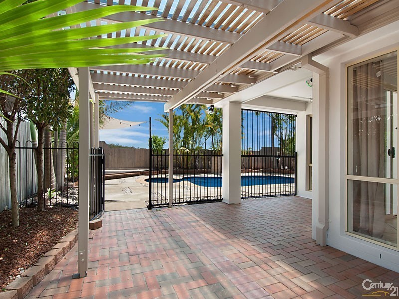47 Sailfish Drive, Mountain Creek QLD 4557