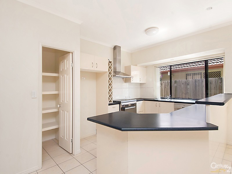 20 Somerville Crescent, Sippy Downs QLD 4556