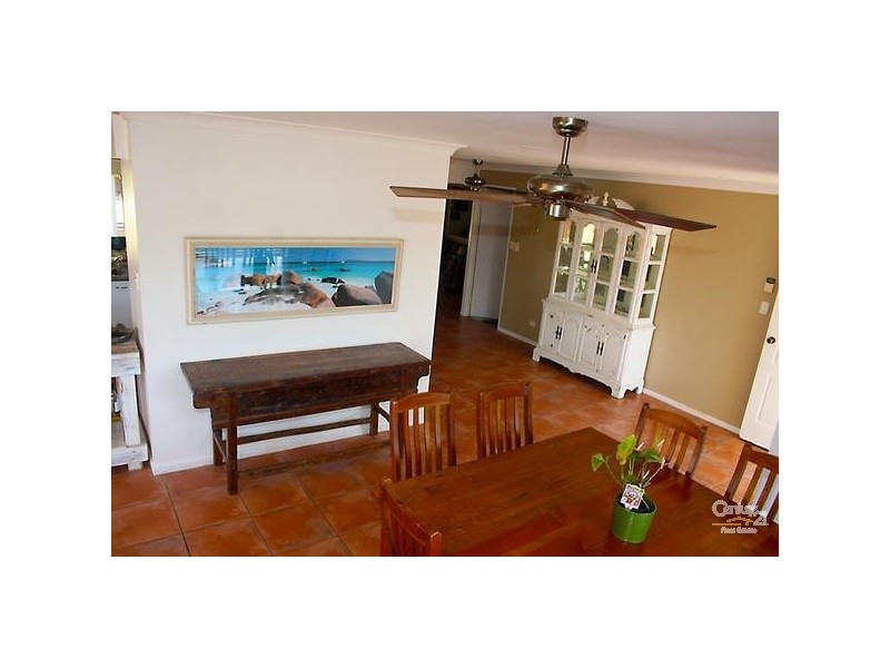 246 Karawatha Drive, Mountain Creek QLD 4557