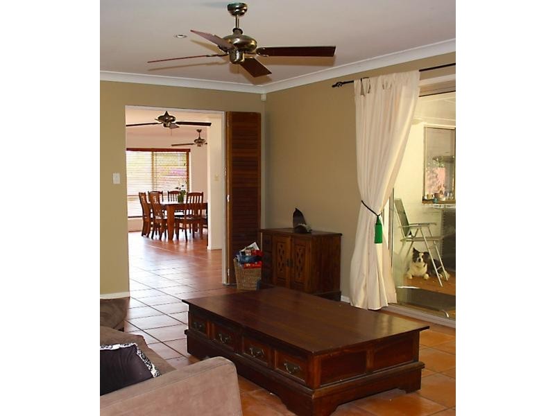 246 Karawatha Drive, Mountain Creek QLD 4557
