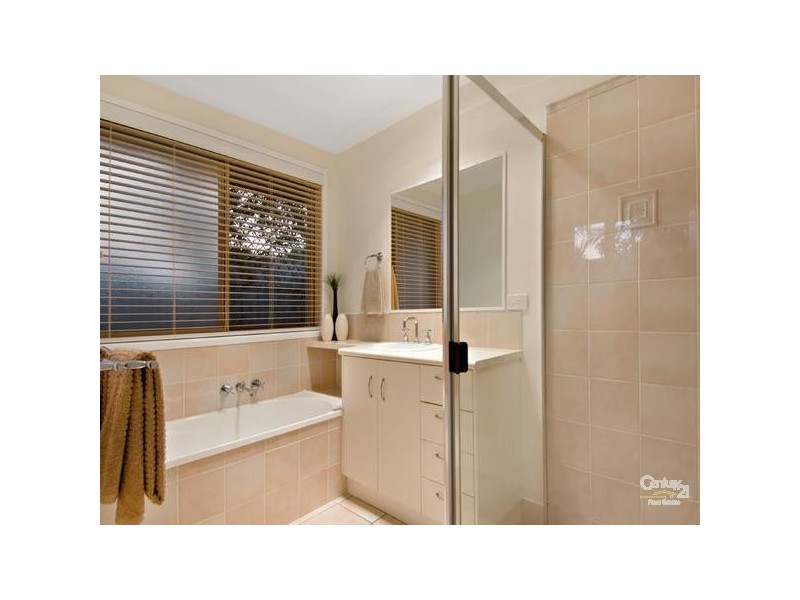 32 Jingellic Drive, Buderim QLD 4556