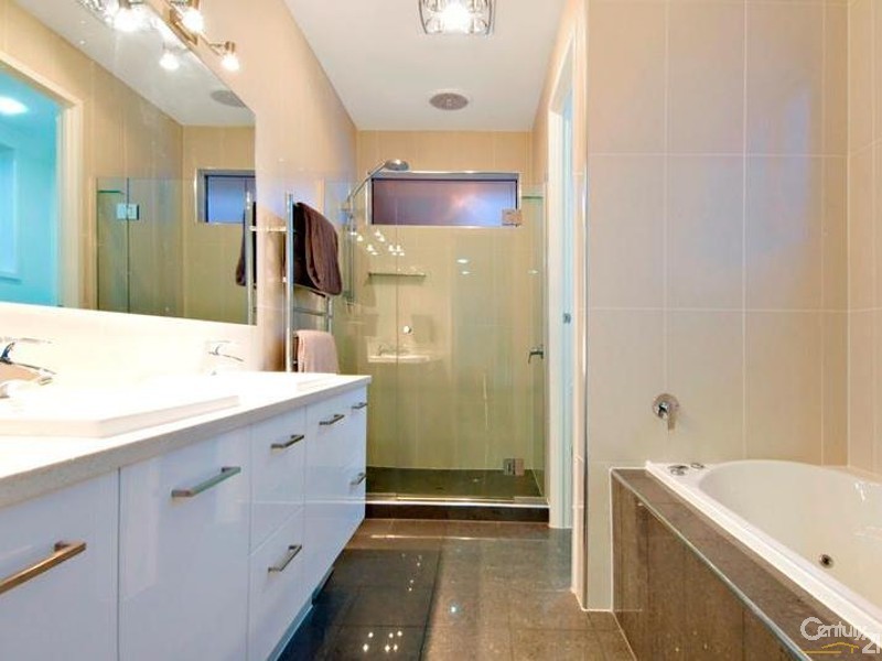 12 Tribulation Circuit, Buderim QLD 4556