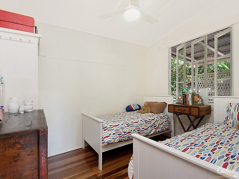 2 Quiet Valley Crescent, Buderim QLD 4556